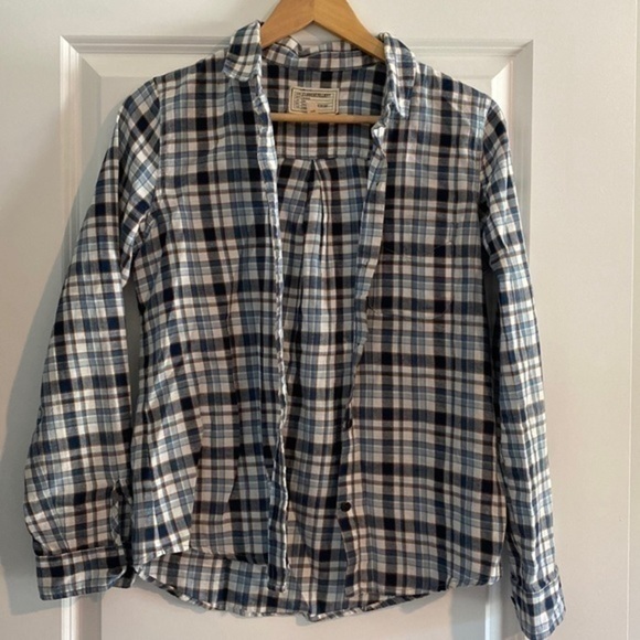 Current Elliott Button Up - Picture 2 of 6